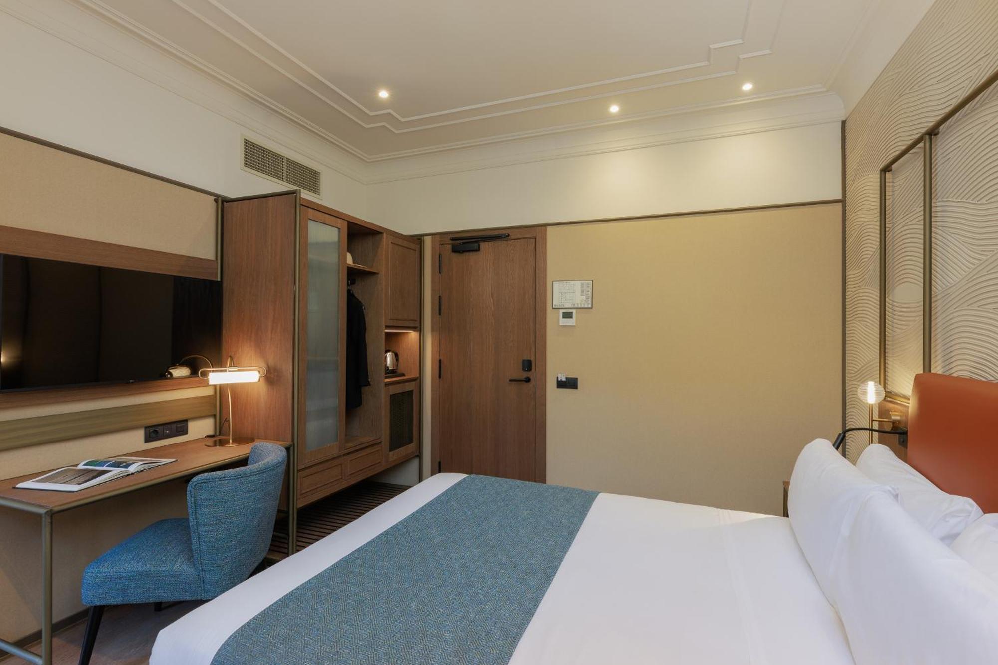 Hotel Medinaceli New Reopening 2025 Barcellona Camera foto